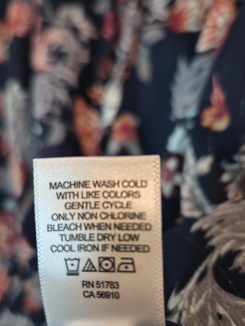 Maurices Navy Floral Peasant Blouse with Rose Print Size XL - Picture 12 of 12